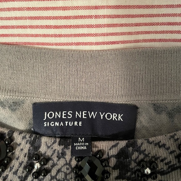 Jones New York Sweater - Picture 2 of 3